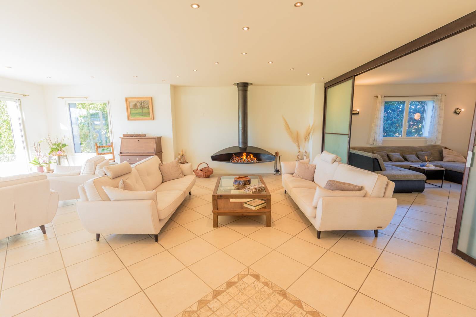 Maison familiale contemporaine avec piscine et vue montagne – Veigy-Foncenex (74140)