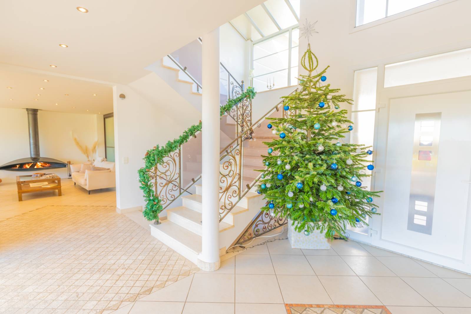 A vendre splendide maison à Veigy Foncenex 74140 avec 5 chambres, grand terrain proche Genève