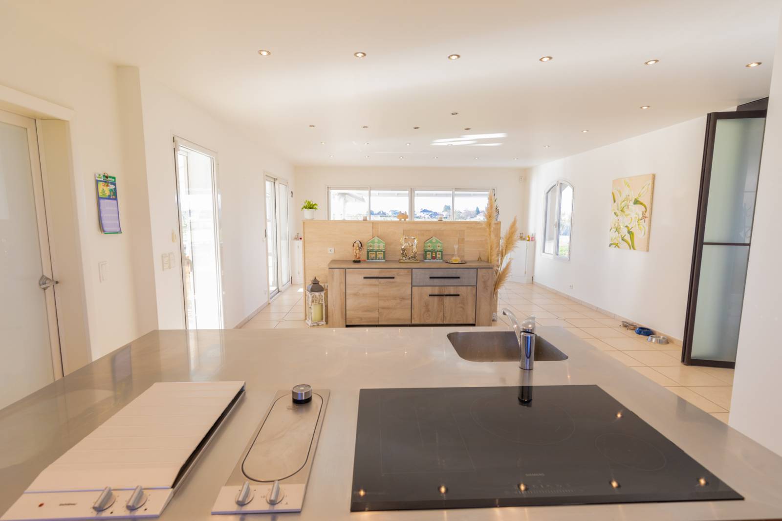 Maison familiale contemporaine avec piscine et vue montagne – Veigy-Foncenex (74140)