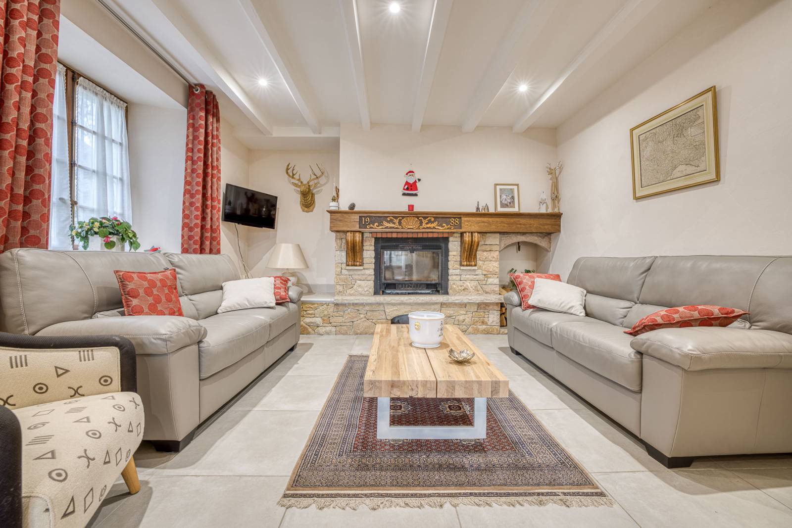 Magnifique ferme rénovée à vendre à Etaux 74800