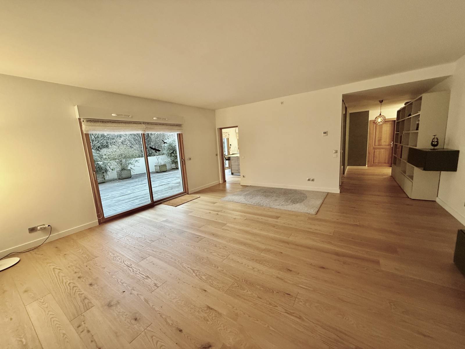 Luxe et sérénité à deux pas de Genève : Appartement T4 en rez-de-jardin