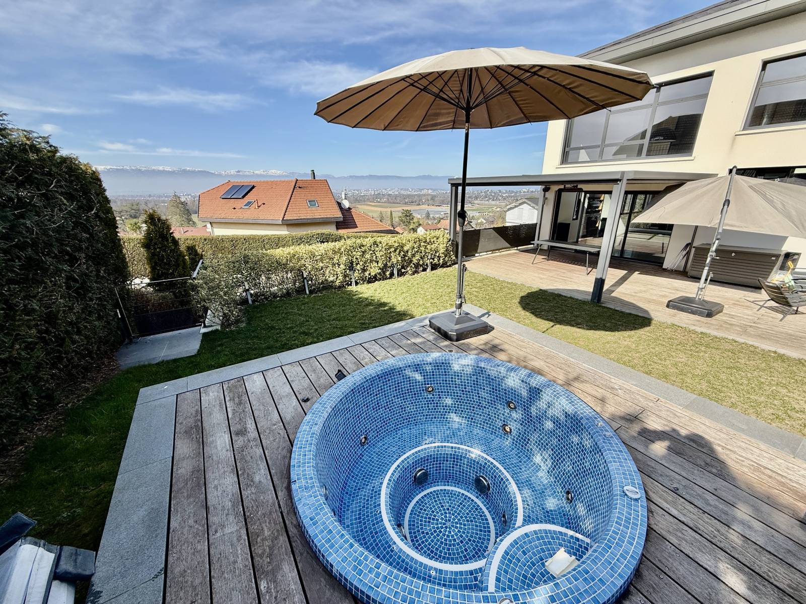 A louer magnifique maison avec vue Genève - 74160 Bossey