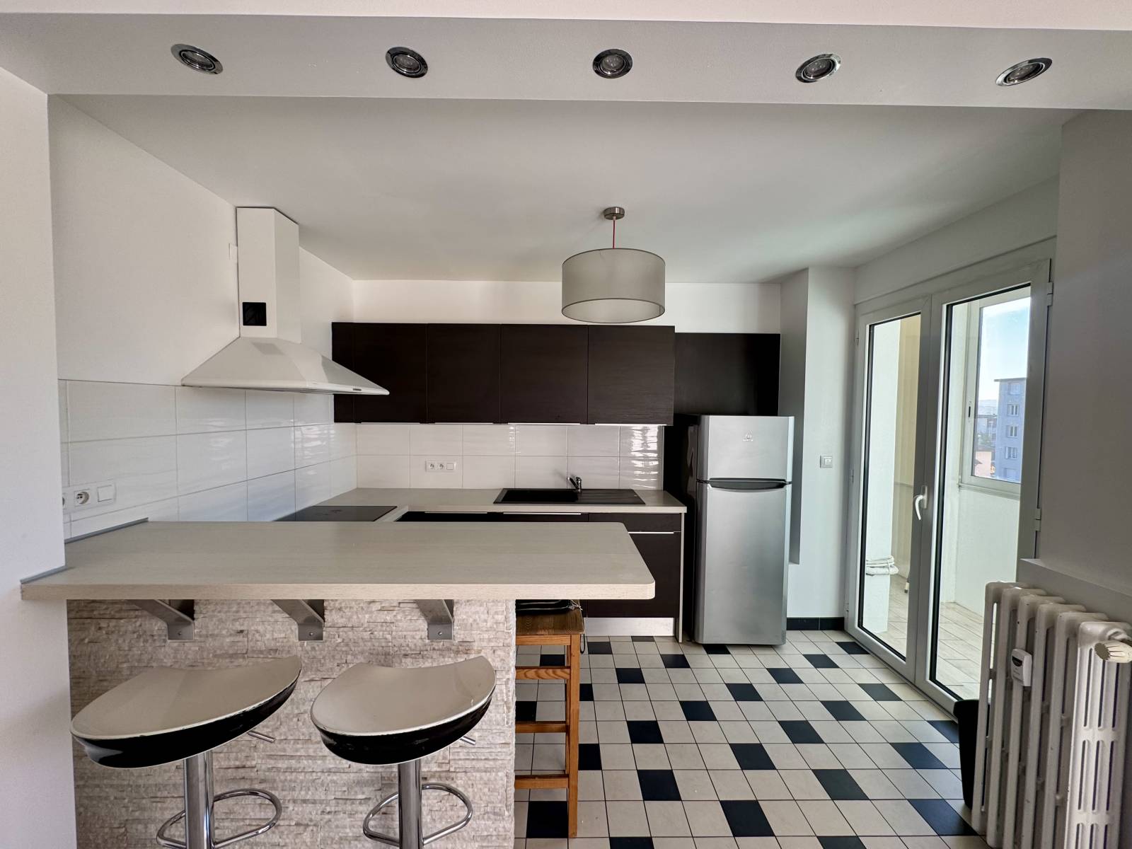 À Louer: T3 Meublé à Annemasse