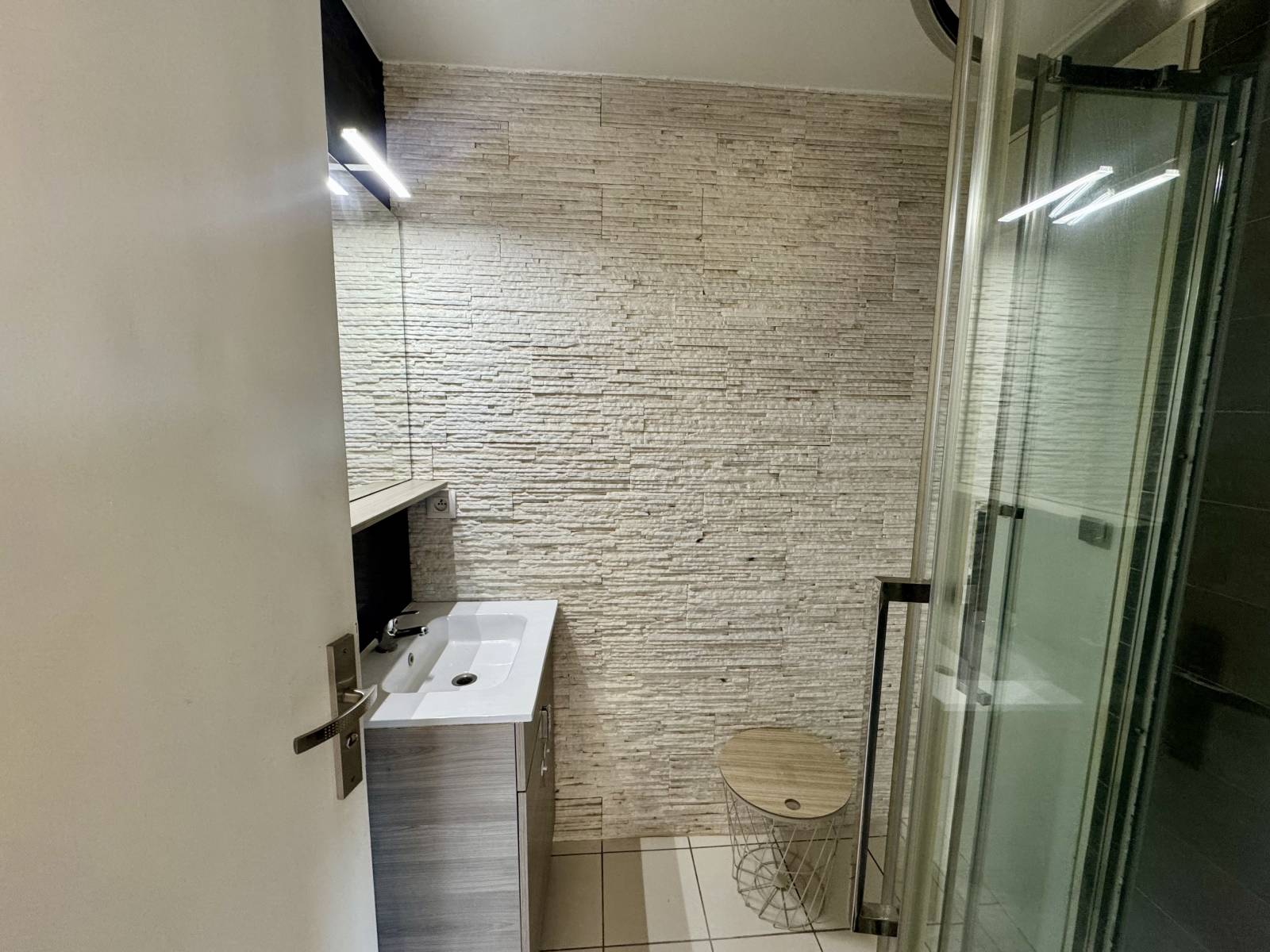 À Louer: T3 Meublé à Annemasse