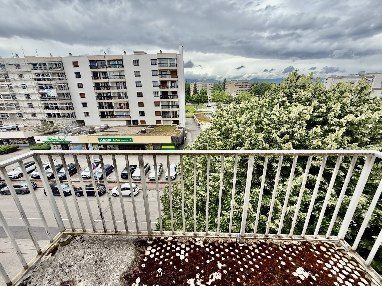 T2 avec cave et parking à vendre - Ferney Voltaire 01210