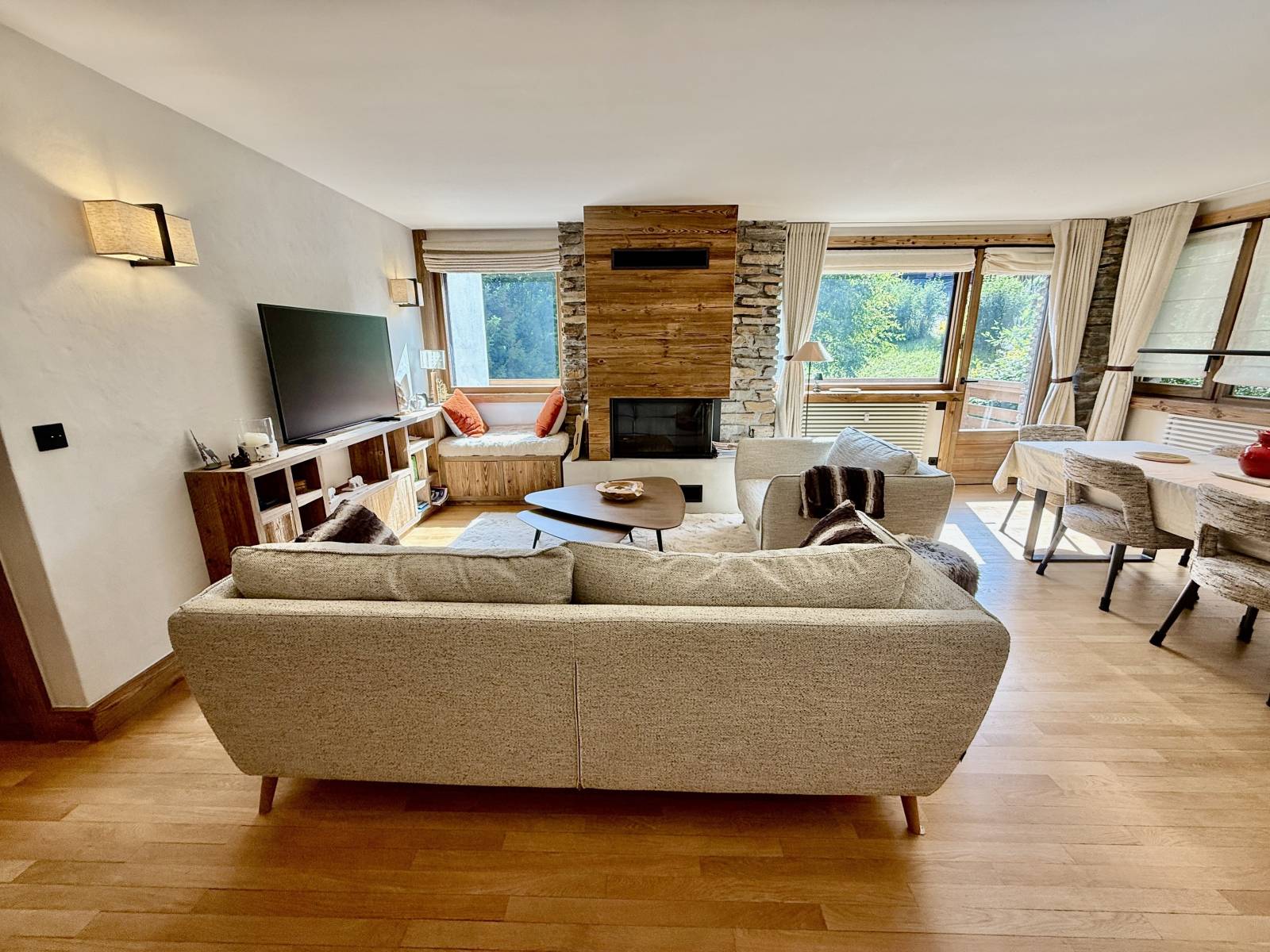 Magnifique T4 refait à neuf proche du centre à Megève