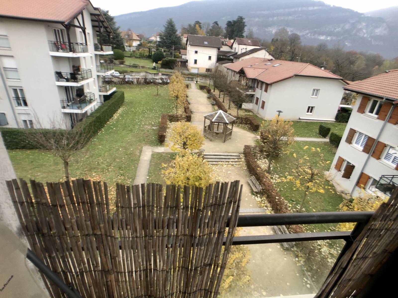 Charmant T3 au Dernier Étage – Terrasse Sud & Vue Montagne