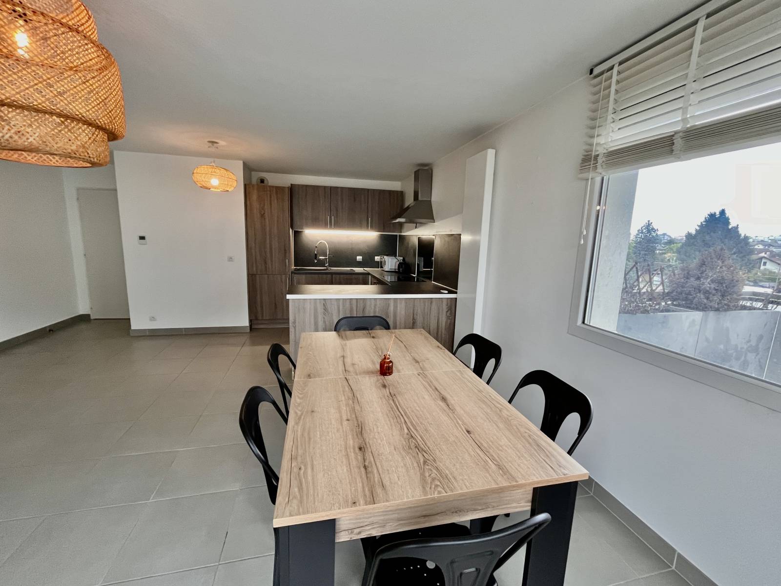 Appartement 4 pièces avec garage double - Vétraz Monthoux  74100