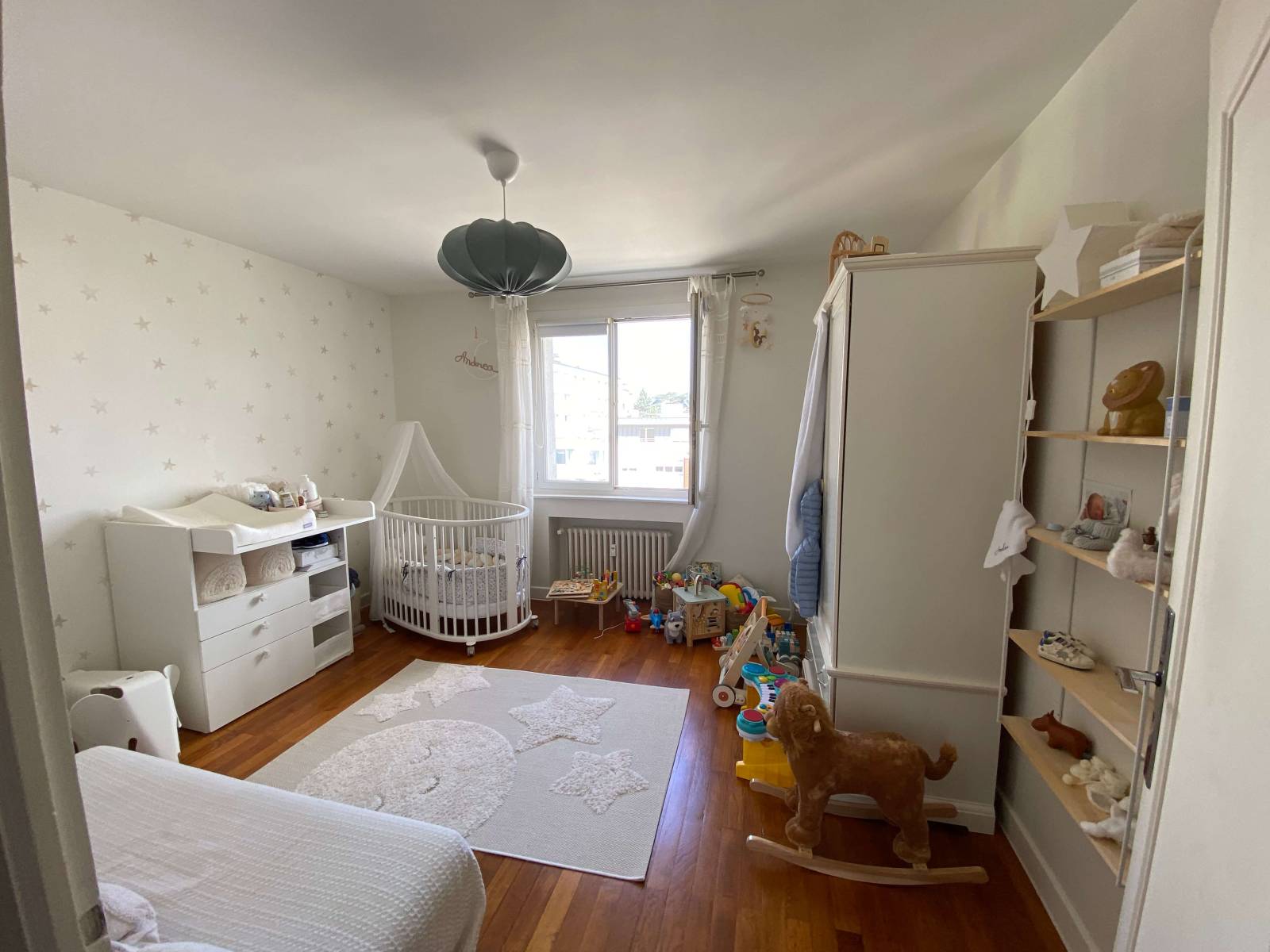 Confort et modernité à louer : Superbe T4 lumineux avec terrasse