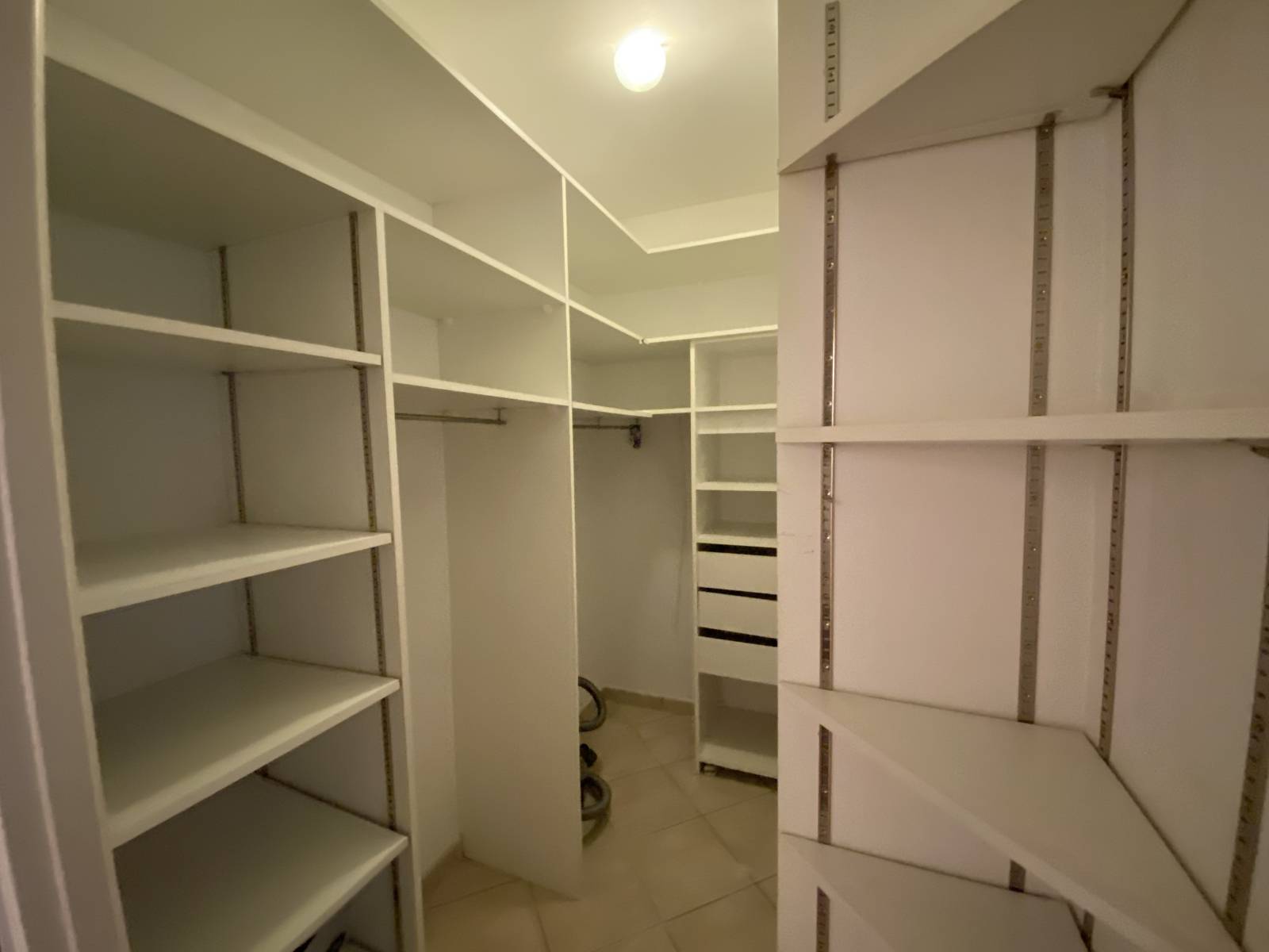 Attique Élégant avec Balcons et Vue Dégagée - Gaillard