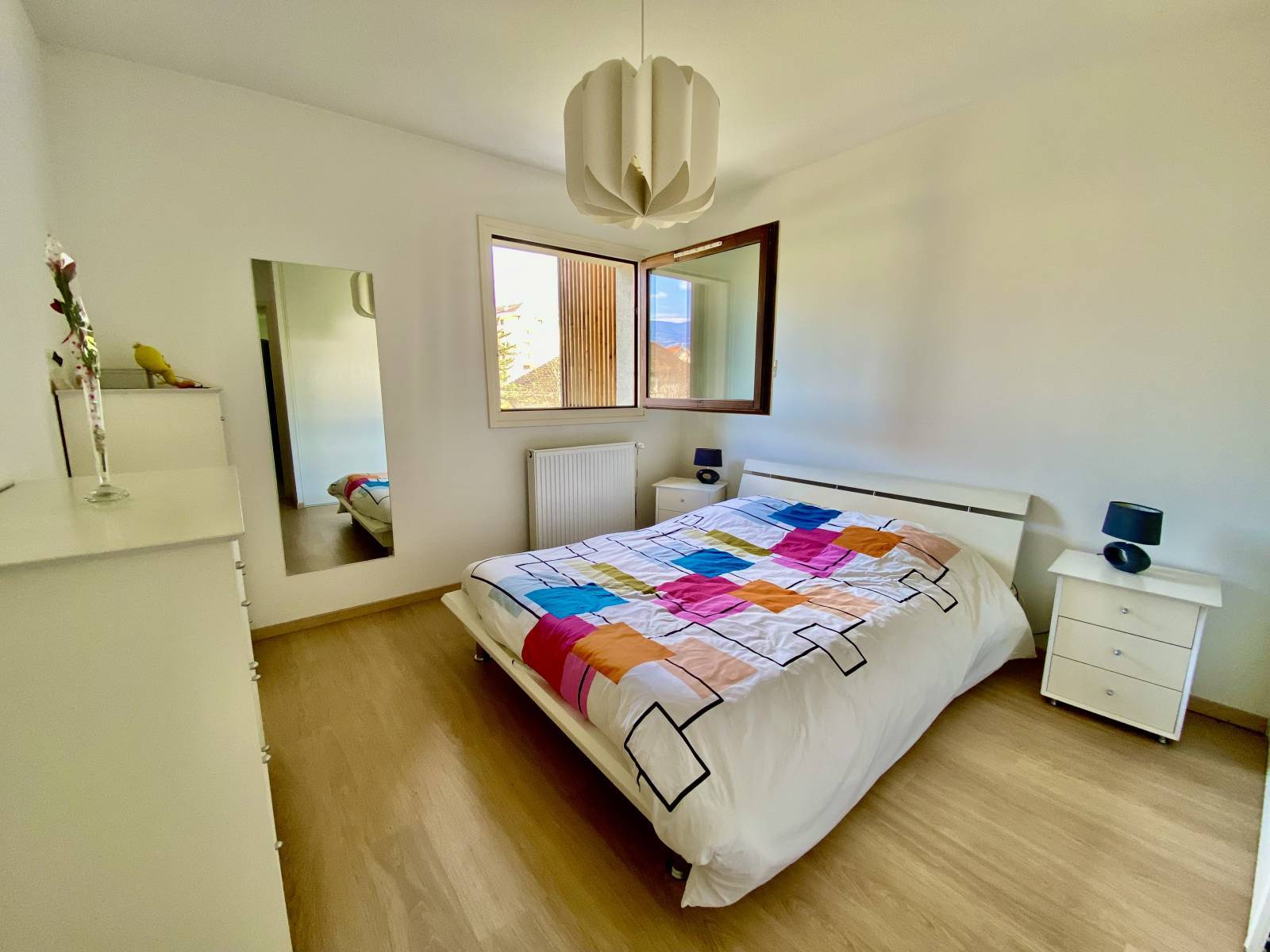 À vendre – Appartement T4 avec terrasse et vue sur le Salève dans résidence calme