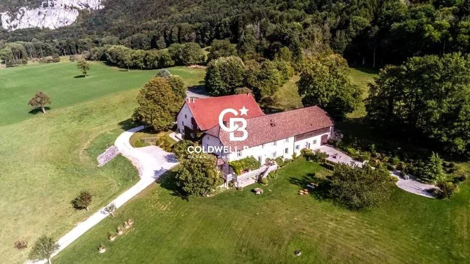 Propriété d'exception surplombant le Lac Léman - 74160 Présilly