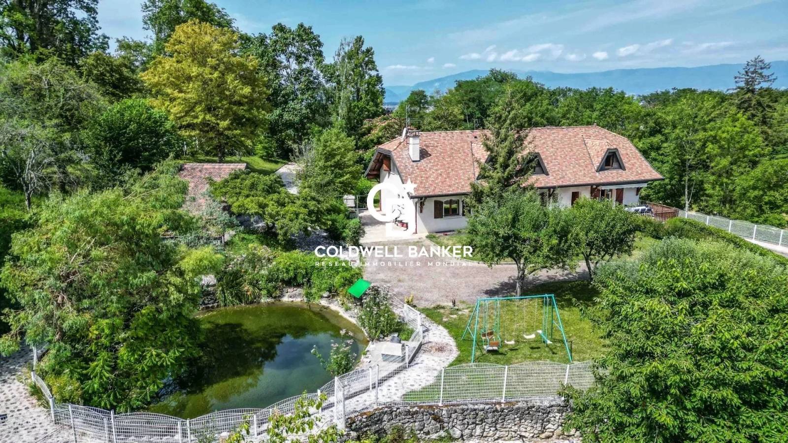 Propriété à vendre avec Vue Genève et grand terrain - Collonges sous Salève 74160