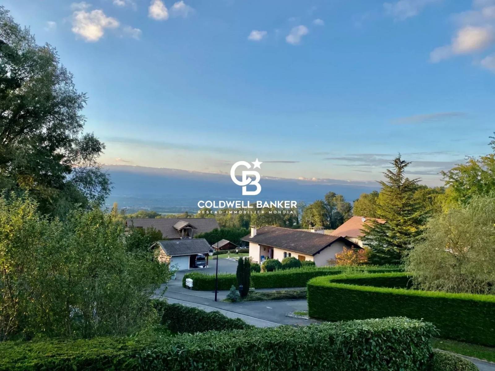 Magnifique villa sans vis à vis de 6 pièces 74160 Archamps