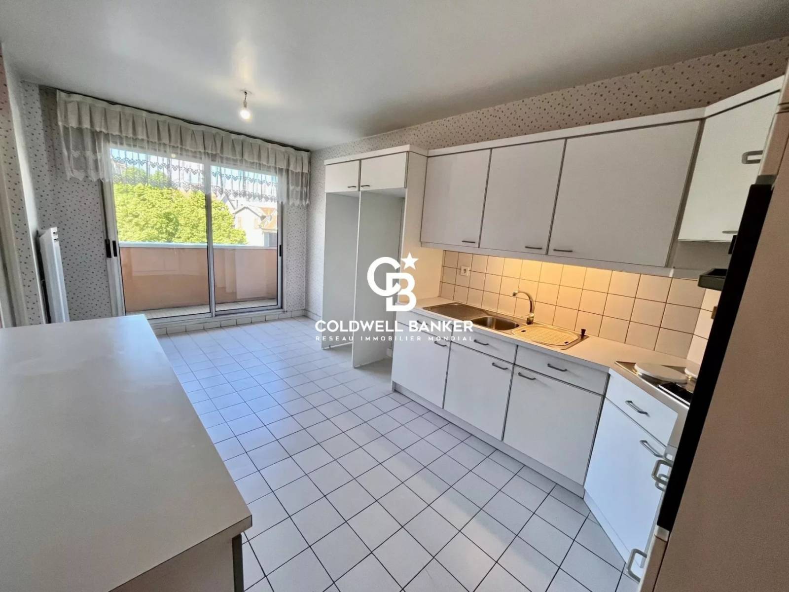 Grand appartement 4 pièces avec garage - 74100 Annemasse