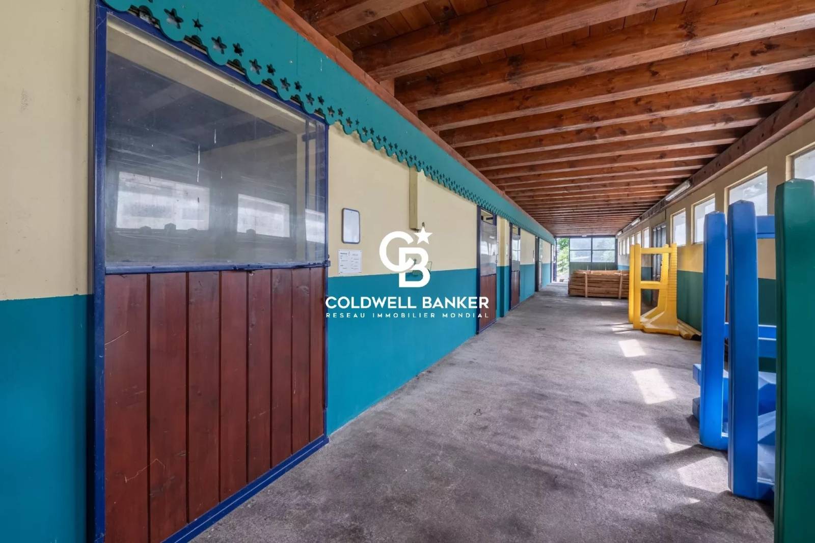 Acheter magnifique domaine d'élevage de chevaux avec une propriété  - Évires 74570