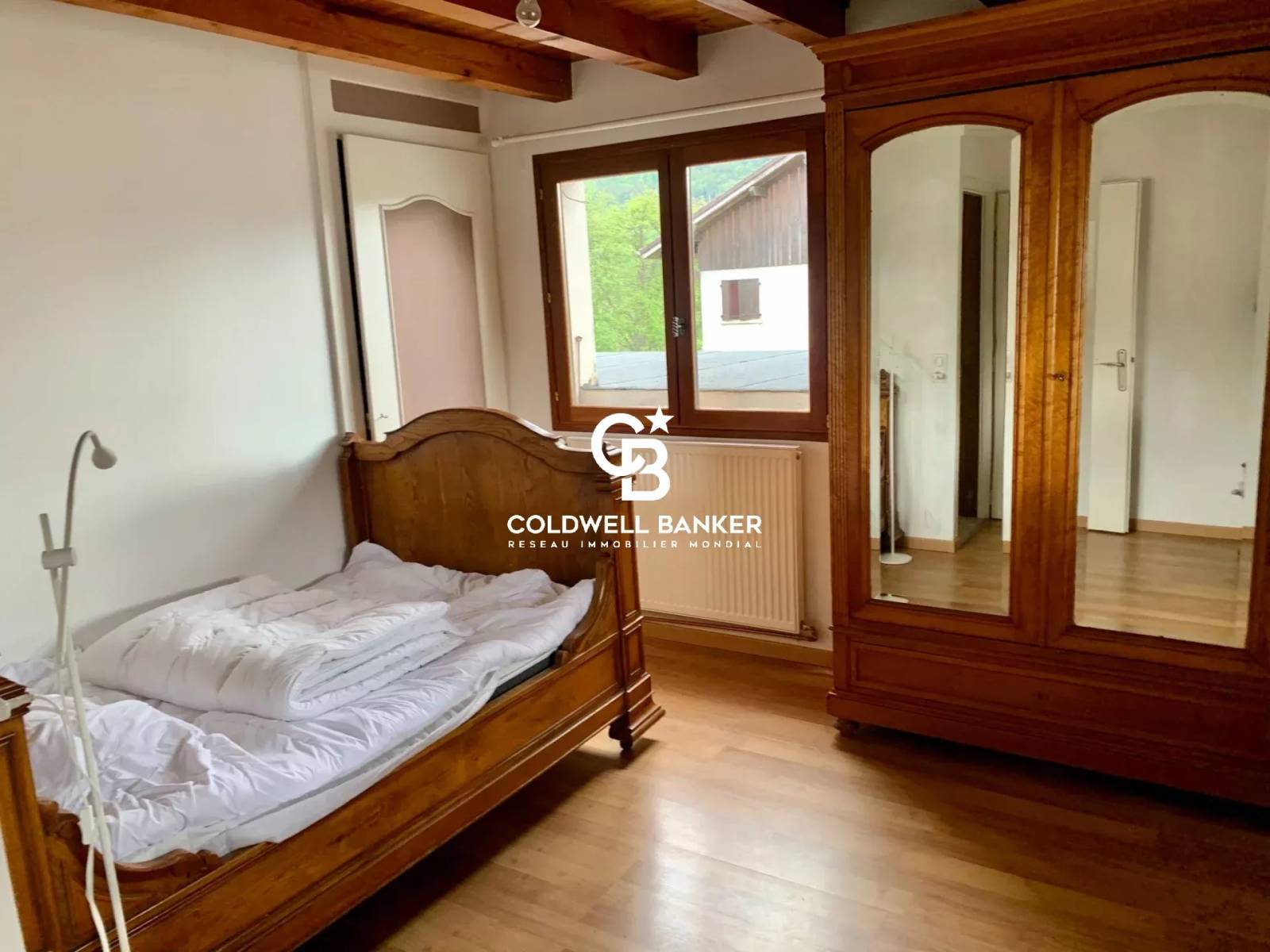 Maison de village avec vue dégagée sur le Lac Léman – 110 m² – Saxel