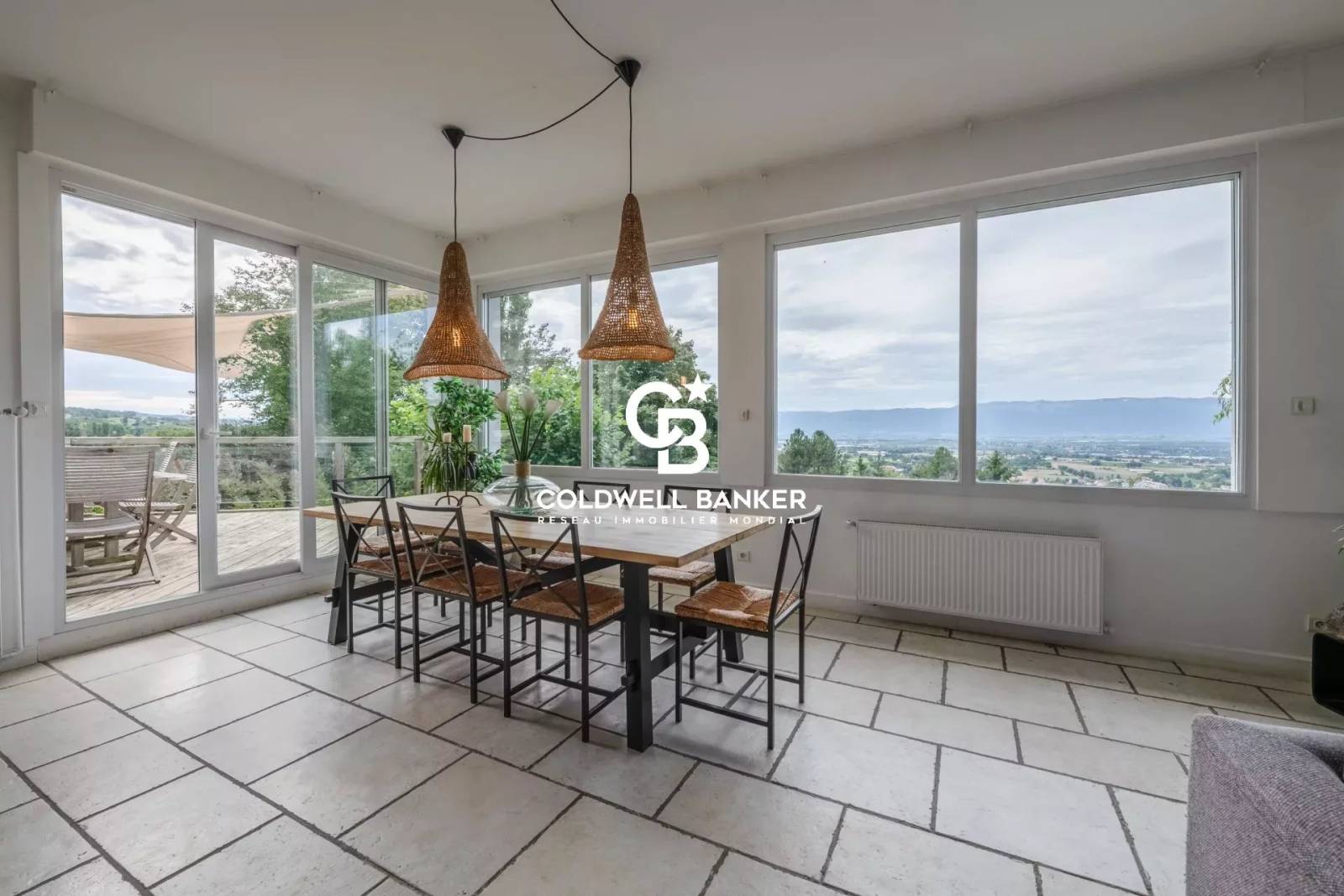 À Vendre :  Magnifique propriété avec vue Genève - Collonges Sous Salève 74160