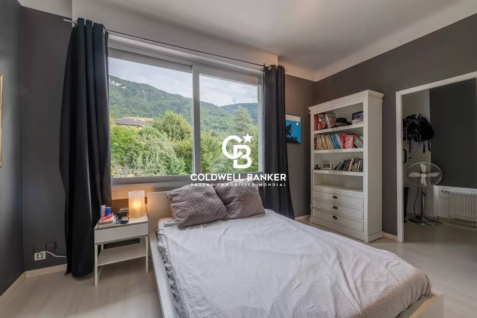 À Vendre :  Magnifique propriété avec vue Genève - Collonges Sous Salève 74160