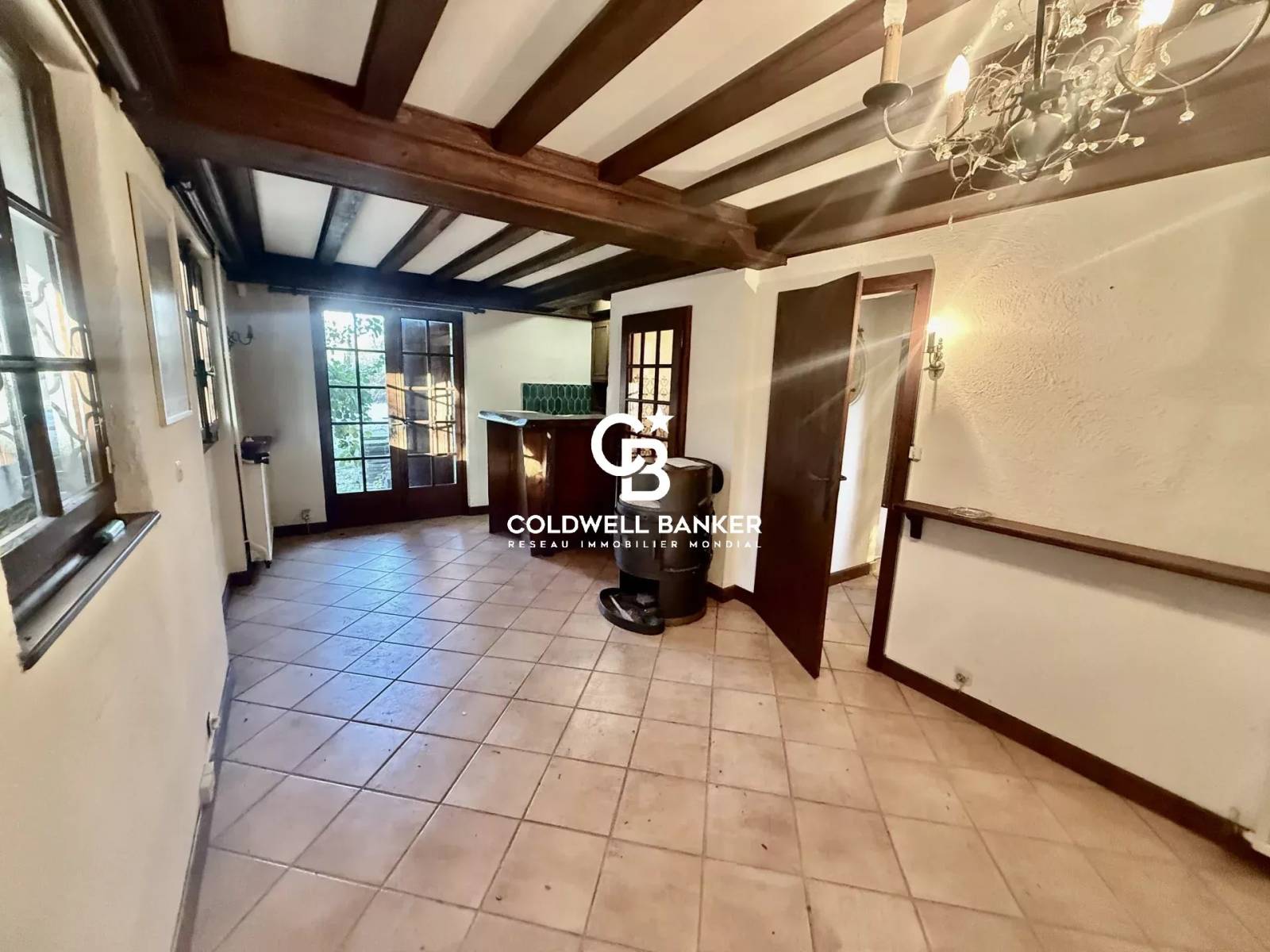 Chalet à vendre sur 2 hectares à coté du lac Léman - Yvoire 74140