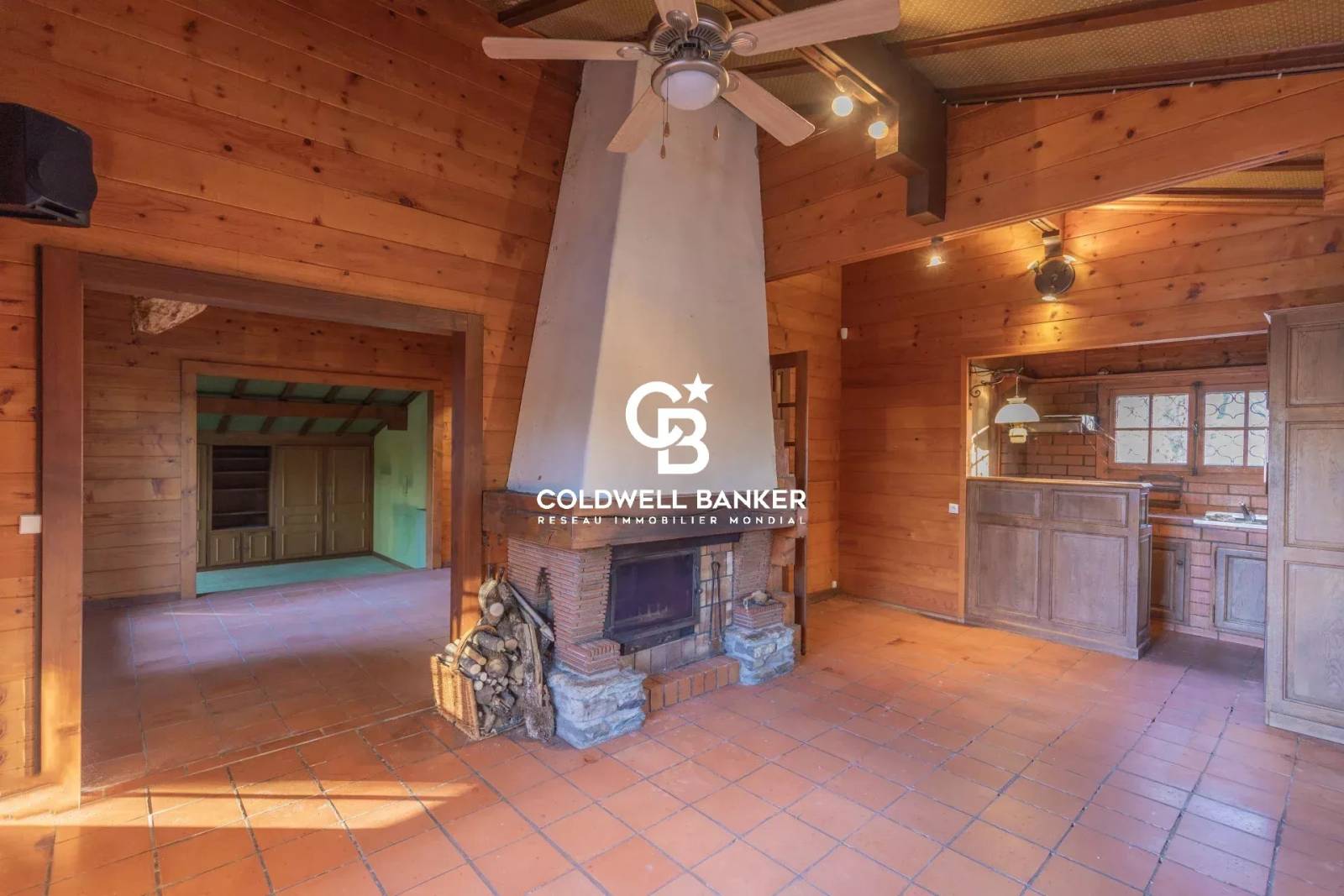 Chalet à vendre sur 2 hectares à coté du lac Léman - Yvoire 74140