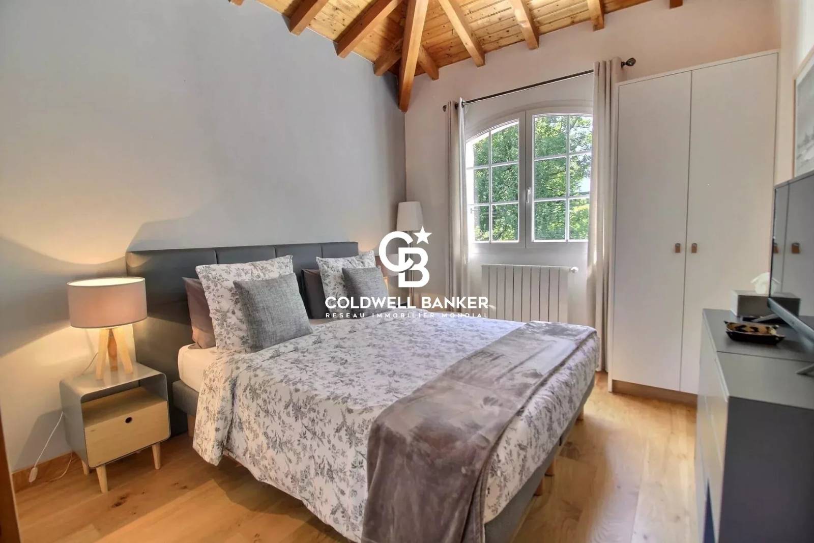 A vendre demeure d'exception entourée d'un parc à Arcangues 64200