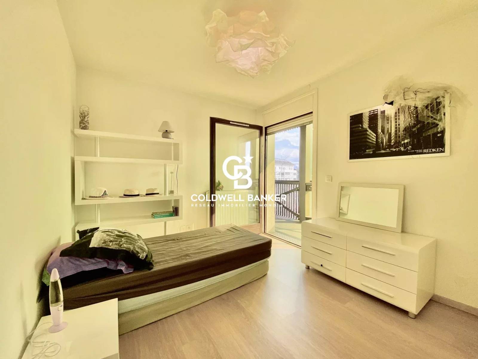 A VENDRE Appartement T4 avec terrasse et garage à Annemasse 74100