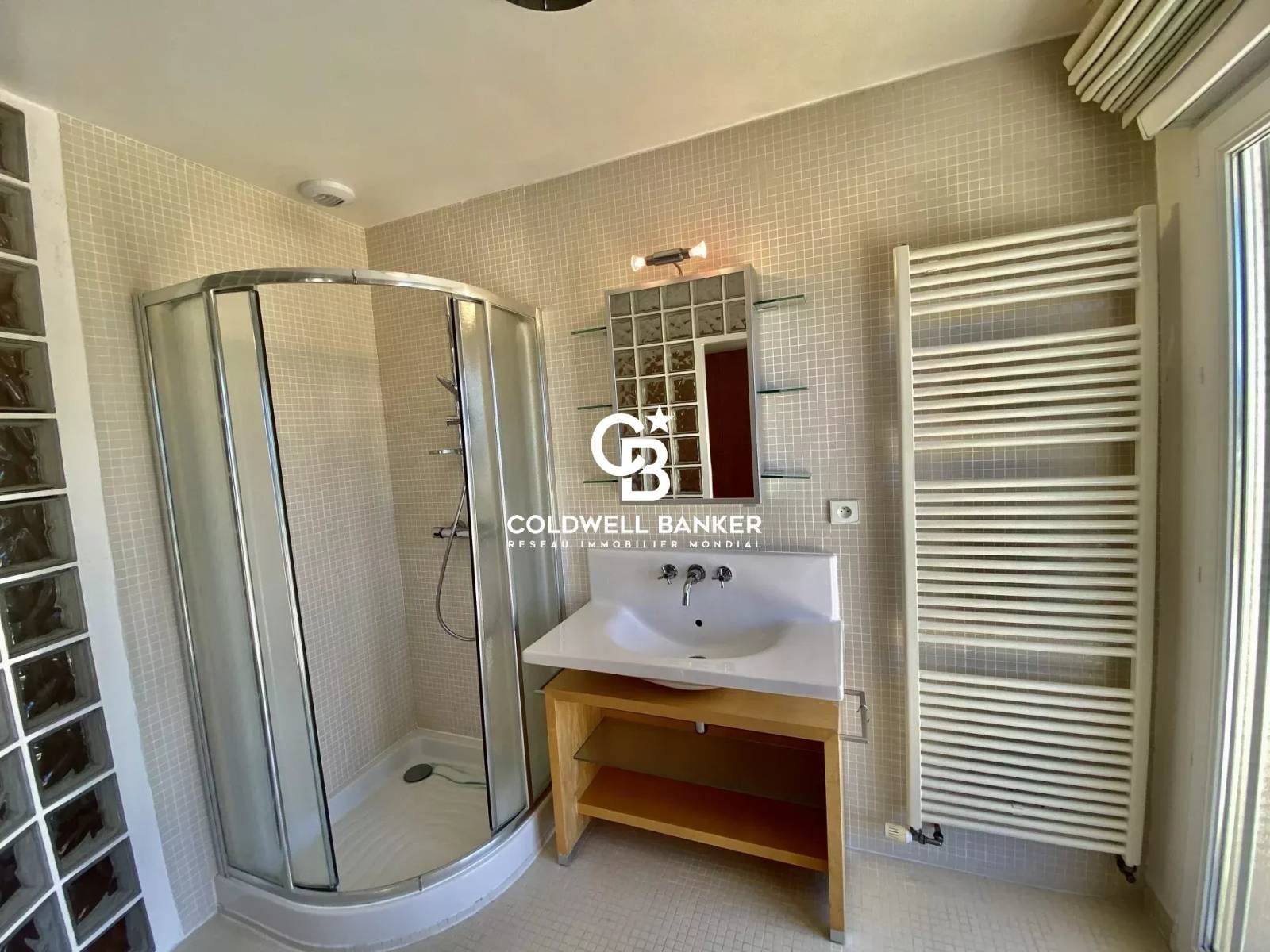 Acheter un magnifique attique avec vue au calme - 3 garages - Résidence de prestige à Annemasse 74100