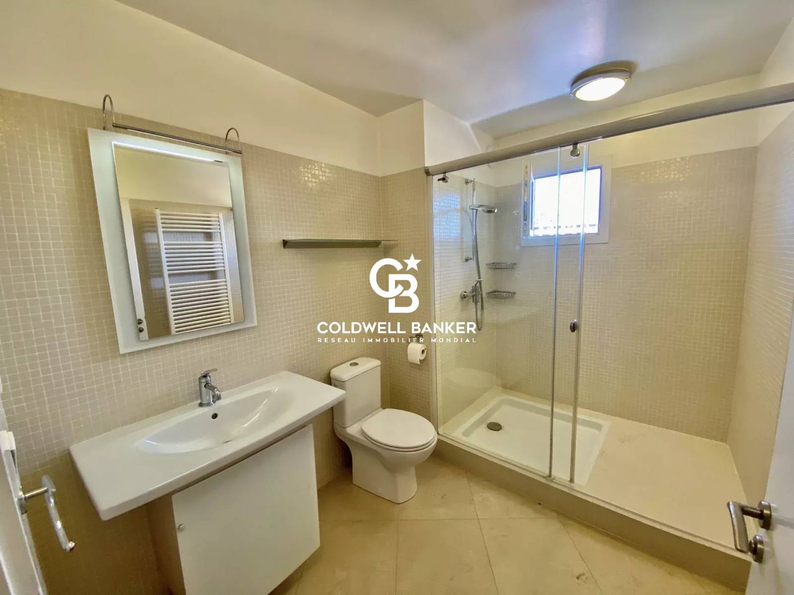 Acheter un magnifique attique avec vue au calme - 3 garages - Résidence de prestige à Annemasse 74100