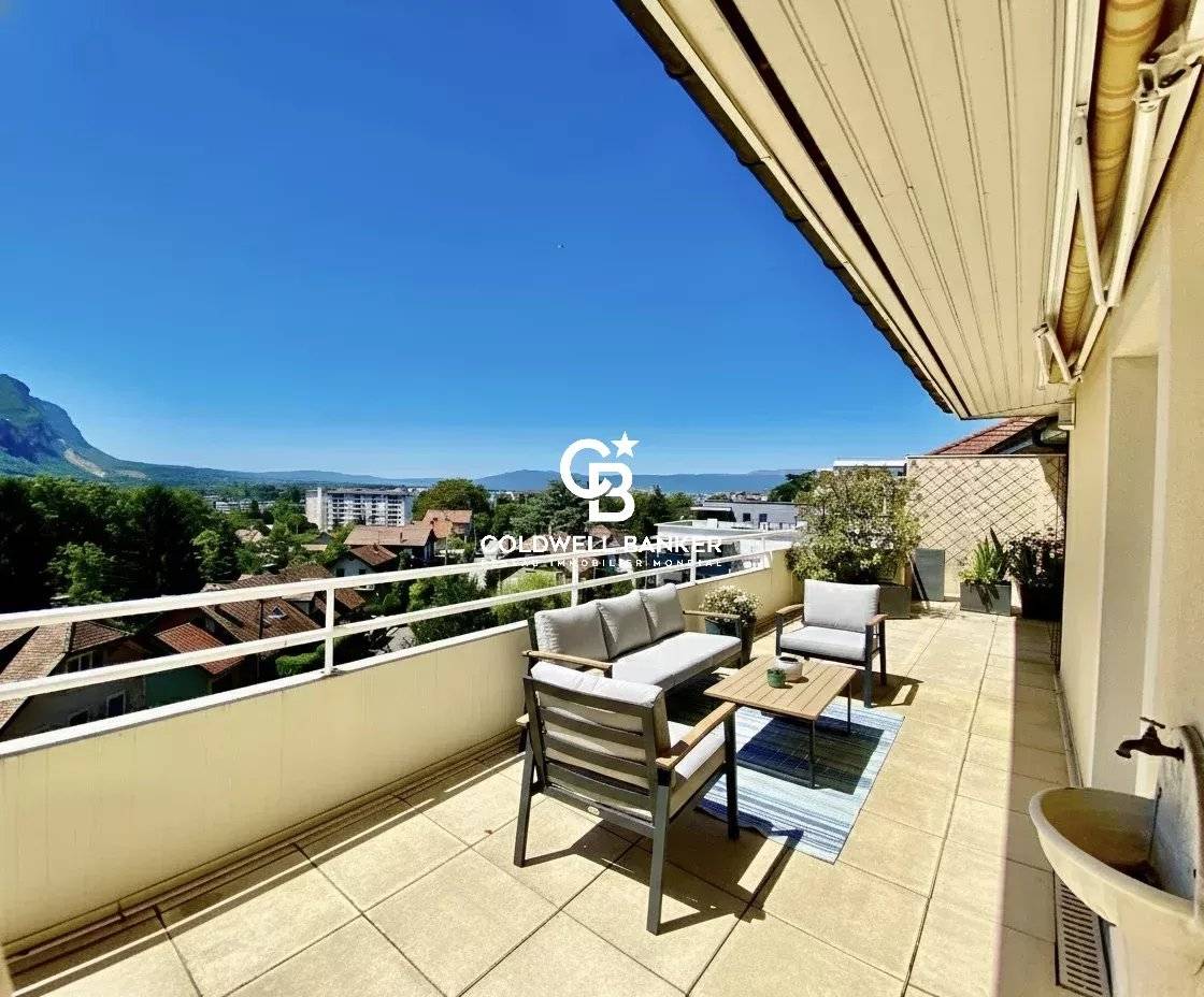 Acheter un magnifique attique avec vue au calme - 3 garages - Résidence de prestige à Annemasse 74100