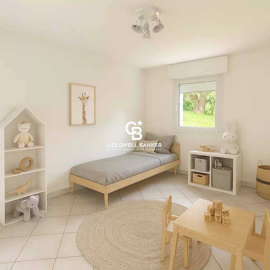 À Vendre:  Maison familiale à vendre de 169 m² avec jacuzzi, jardin arboré et 5 chambres – Vue dégagée à Cranves Sales 74380