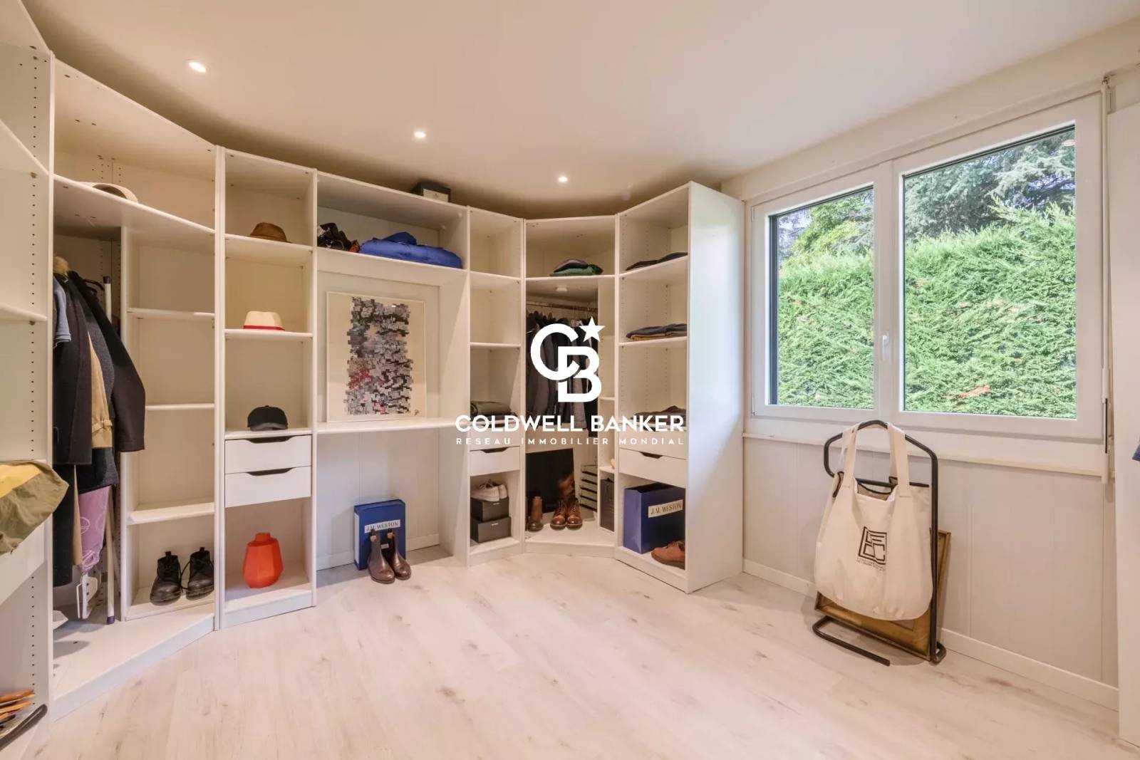 À VENDRE – Maison 179 m² piscine, vue Salève – Vétraz-Monthoux