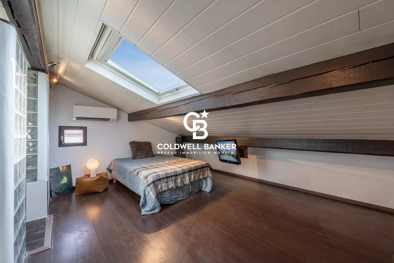 À VENDRE – Maison 179 m² piscine, vue Salève – Vétraz-Monthoux