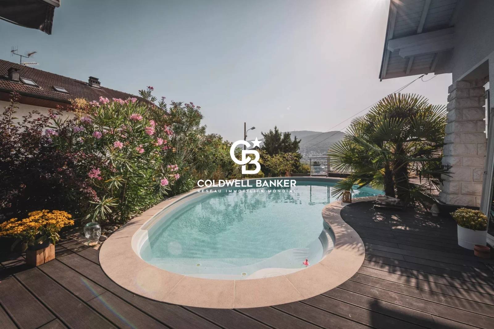 À VENDRE – Maison 179 m² piscine, vue Salève – Vétraz-Monthoux