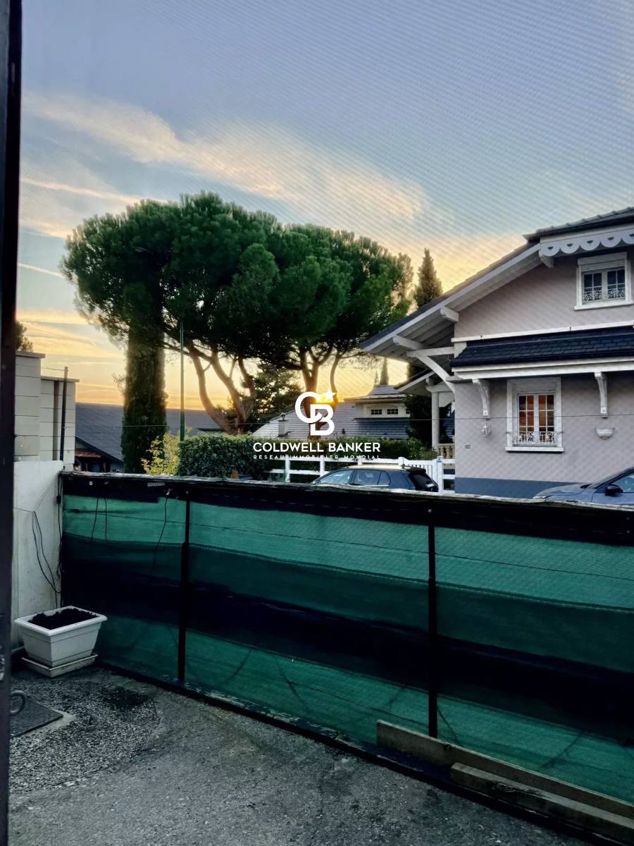 A vendre grand T2 à St Cergues 74140