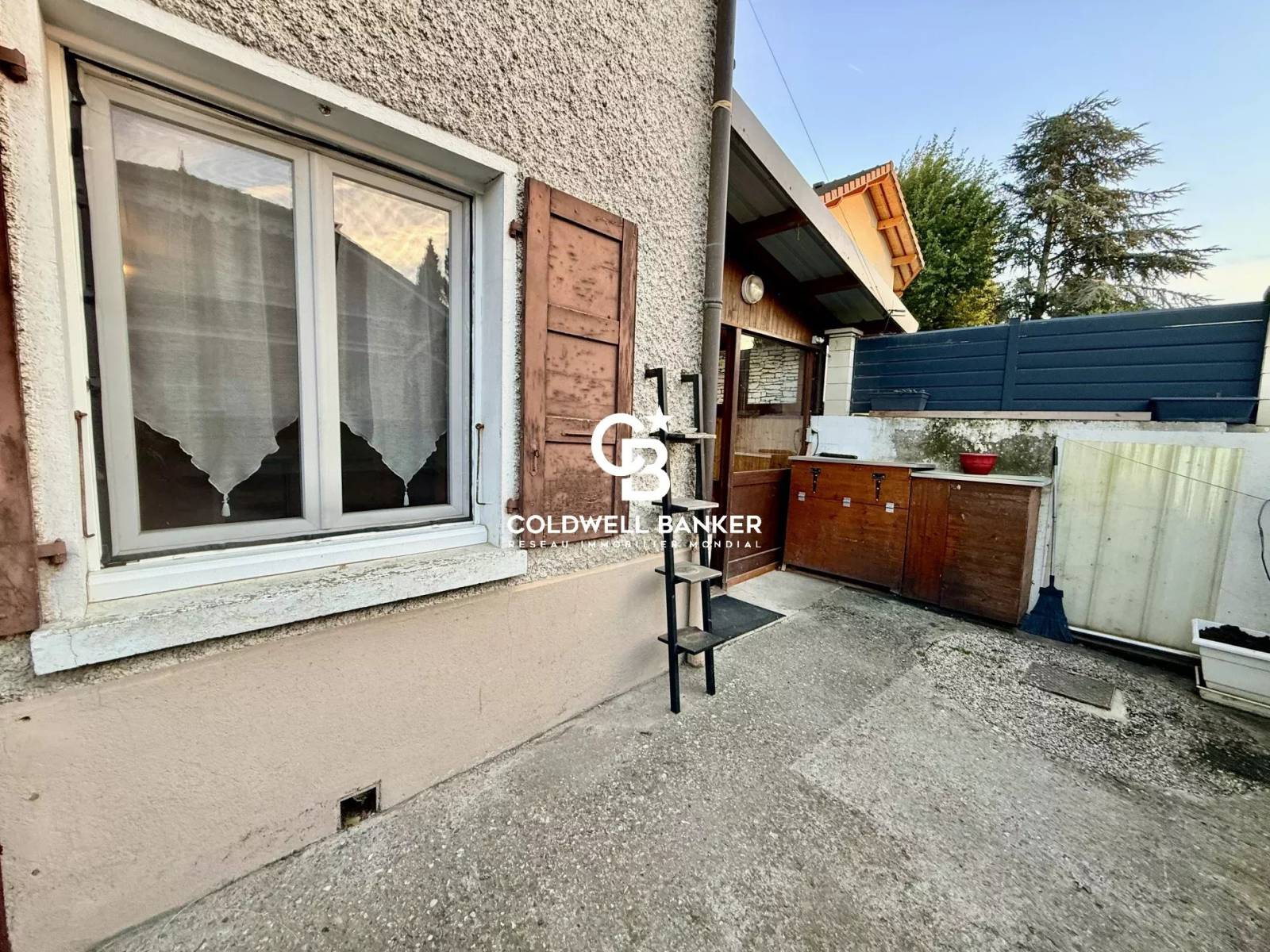 A vendre grand T2 à Saint Cergues 74140