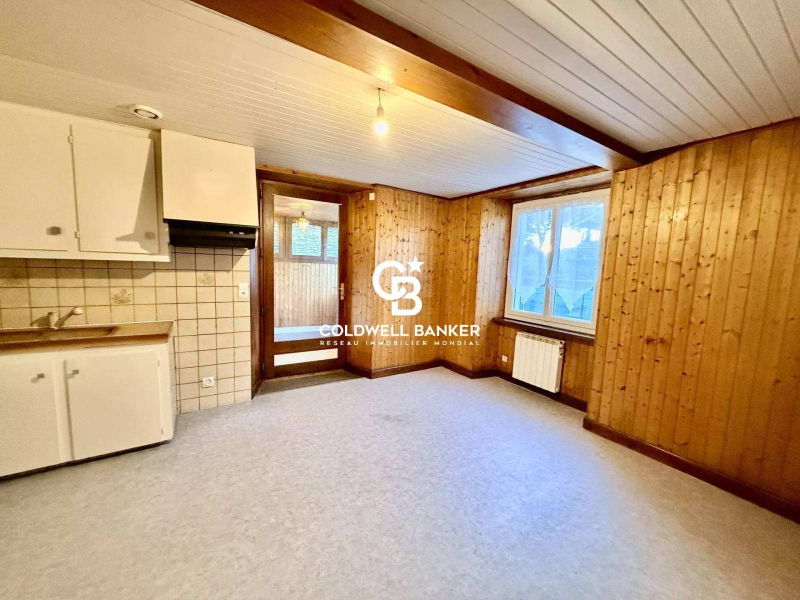 A vendre grand T2 à St Cergues 74140