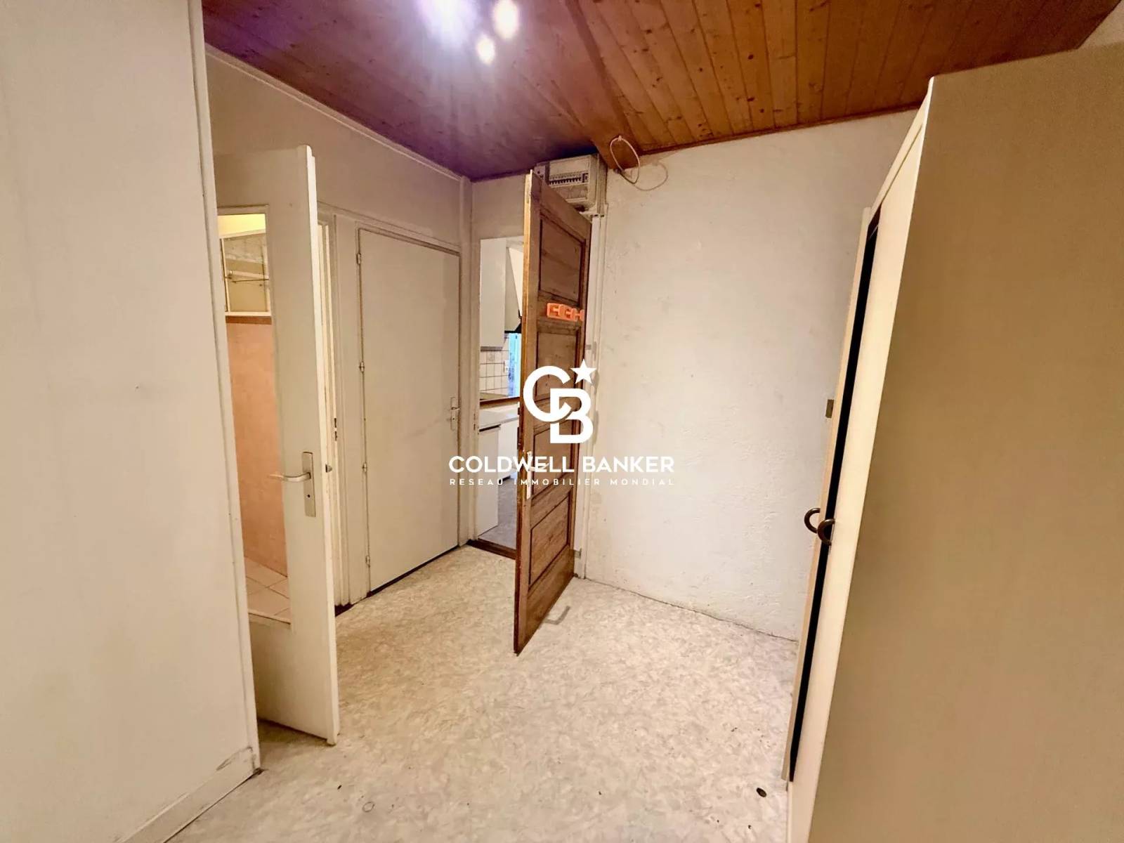 A vendre grand T2 à St Cergues 74140