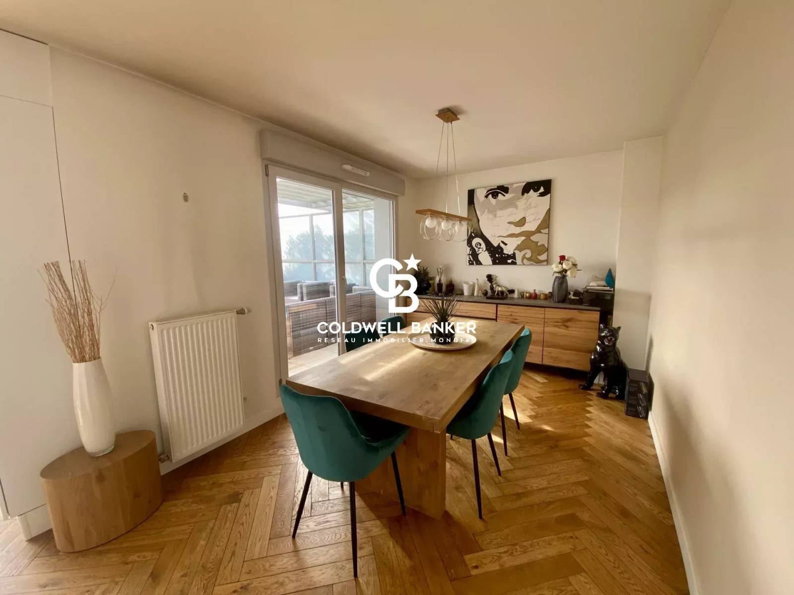 A vendre T4 attique avec terrasse et vue Mont-Blanc à Annemasse centre 74100