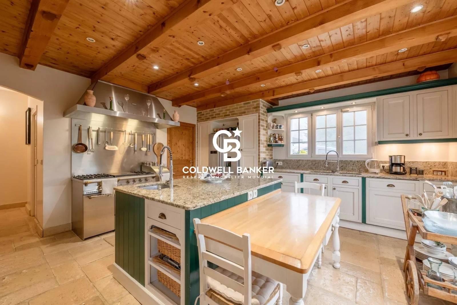 Acheter une très belle maison avec piscine et vue Montagnes - Monnetier Mornex 74560