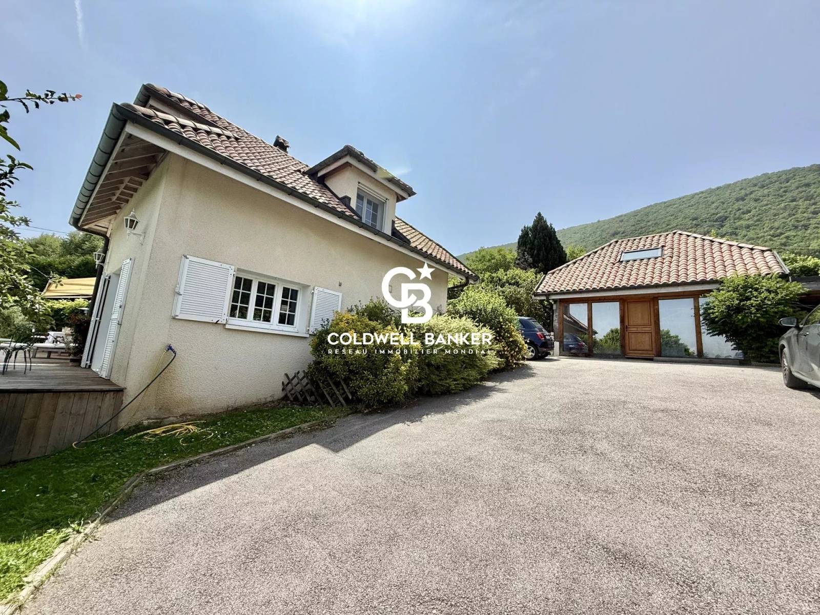 Acheter une très belle maison avec piscine et vue Montagnes - Monnetier Mornex 74560
