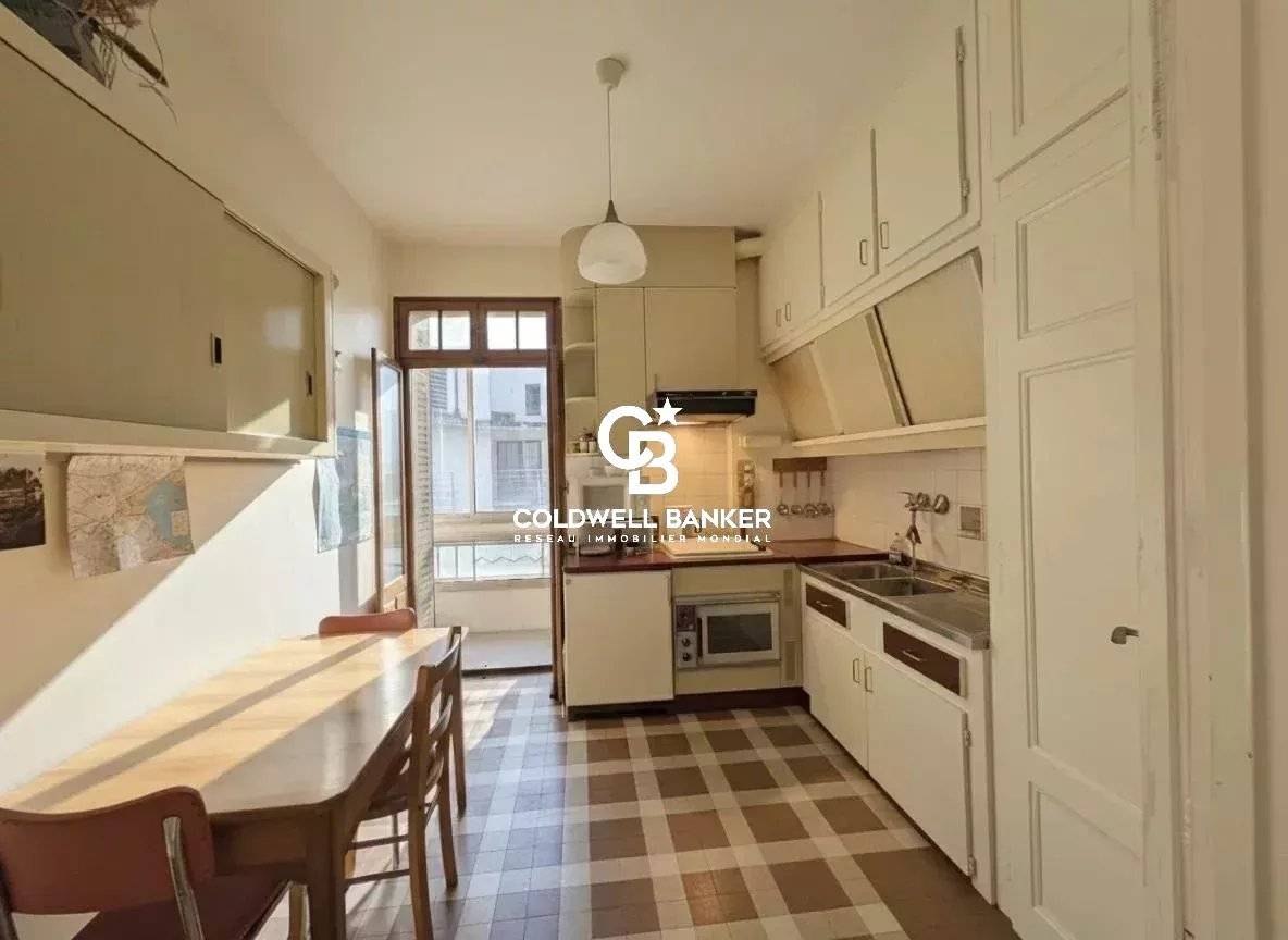 ANNECY - Entre Lac et Centre-Ville, rare T2 à réinventer