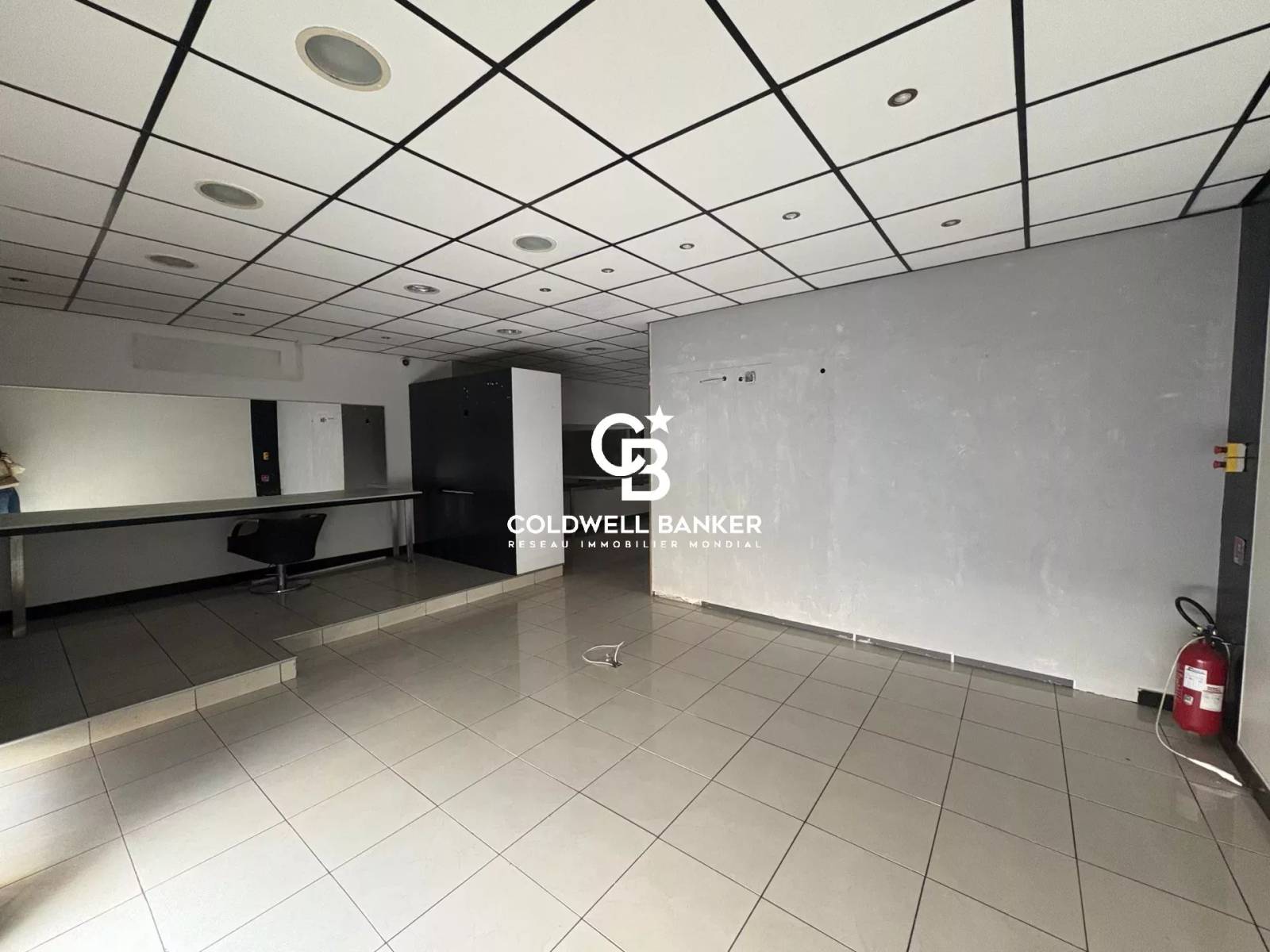 Local commercial à louer à Annemasse – Emplacement recherché en centre-ville