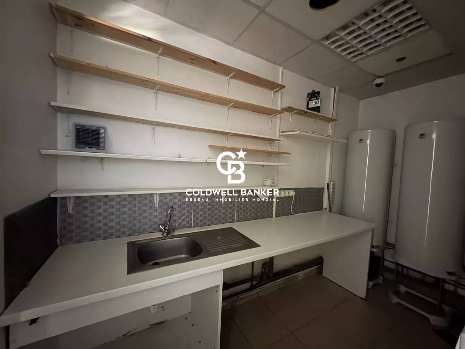 Local commercial à louer à Annemasse – Emplacement recherché en centre-ville