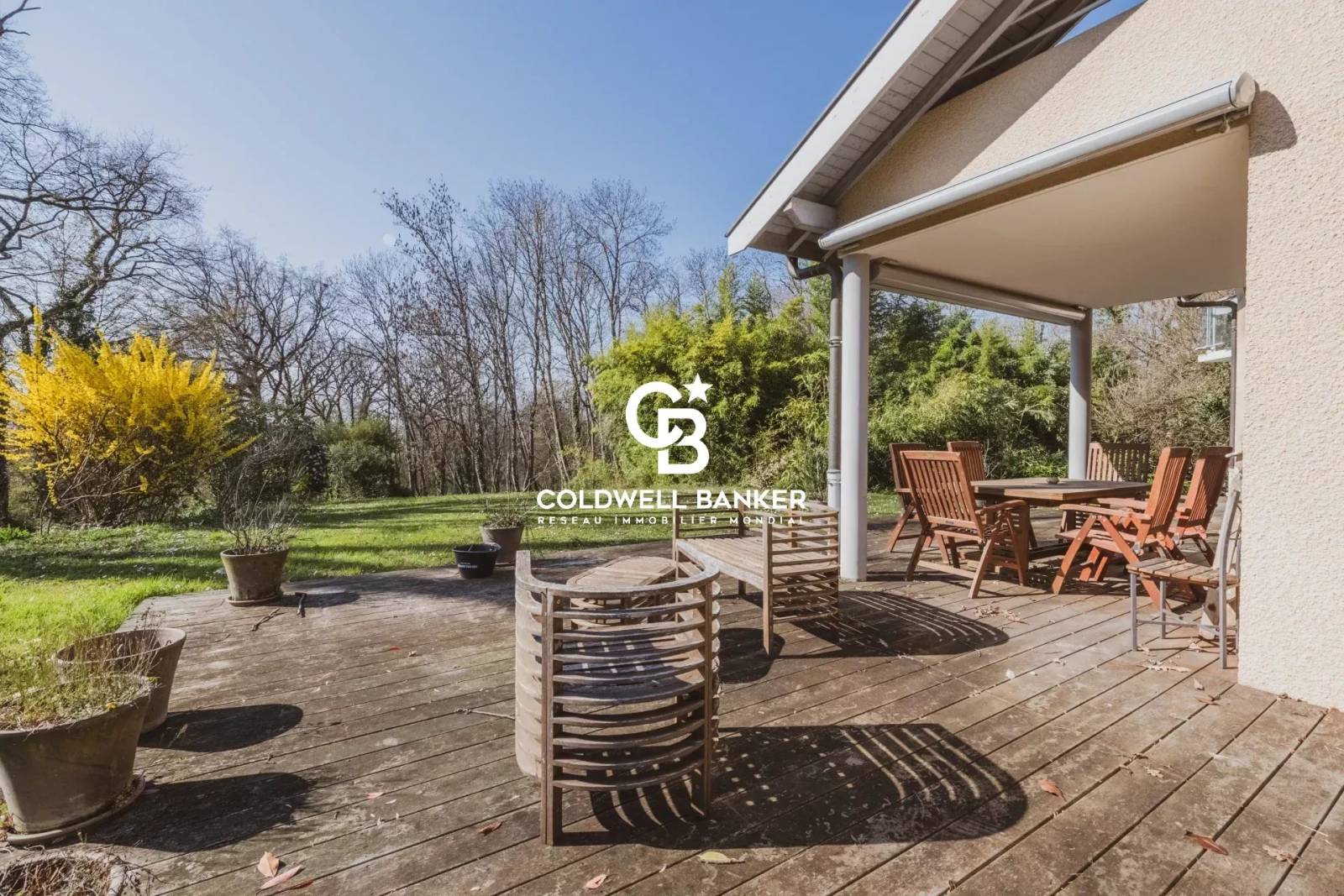 Cadre d'exception à Messery - Villa d'architecte avec vue lac