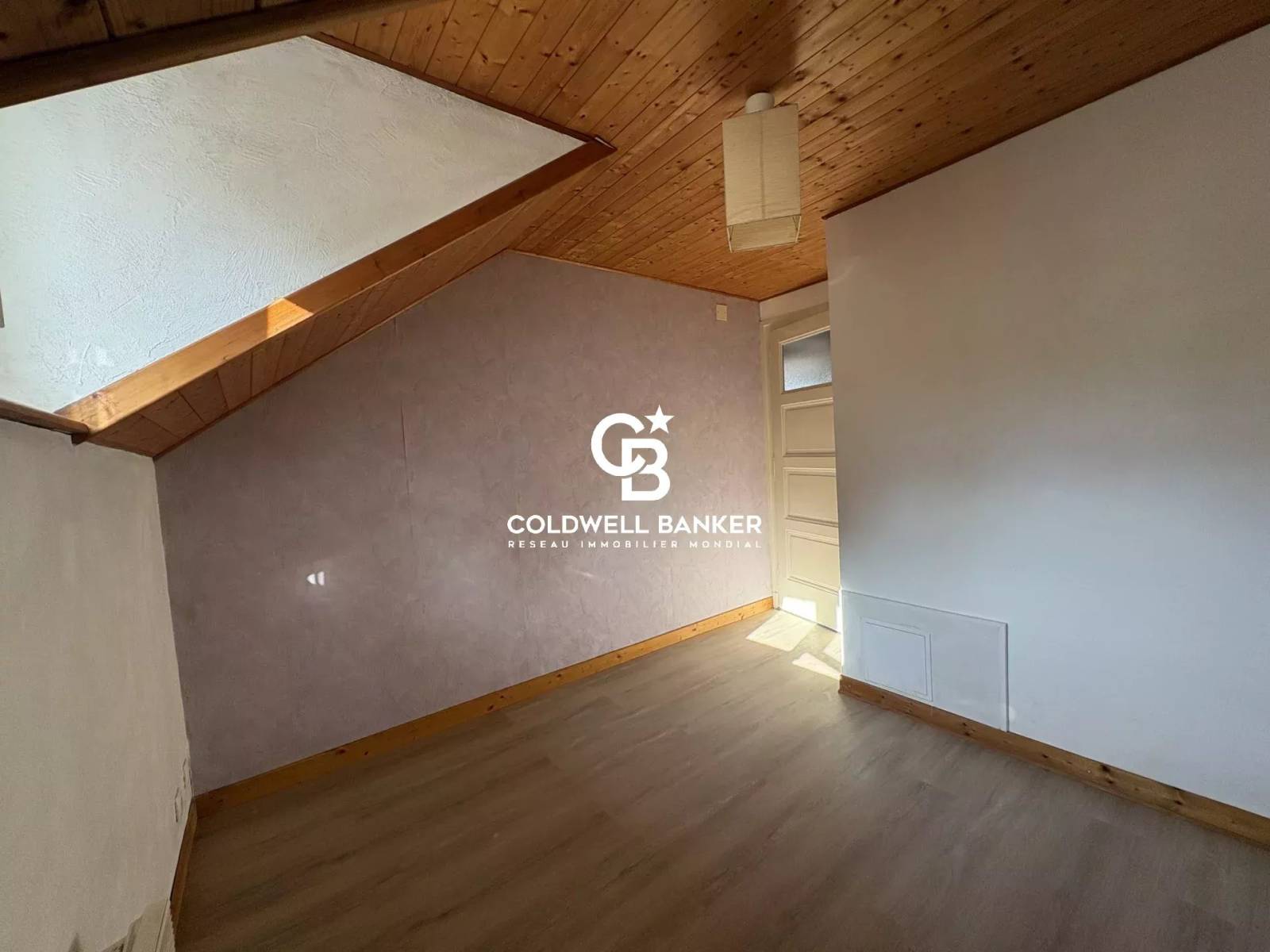 T2bis à vendre à St Cergues 74140 proche suisse