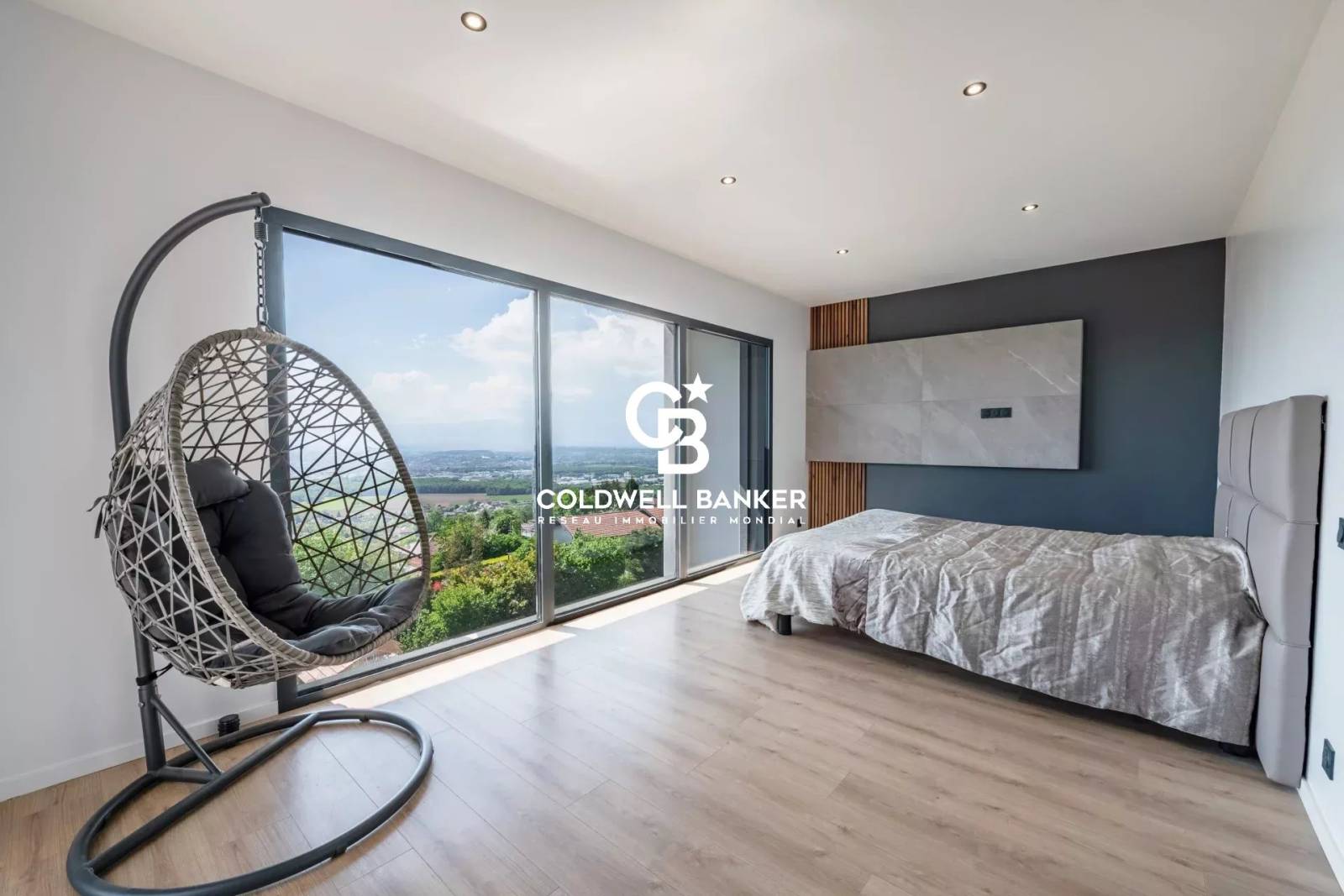 Villa d'exception à vendre à Cranves Sales proche Genève 74380