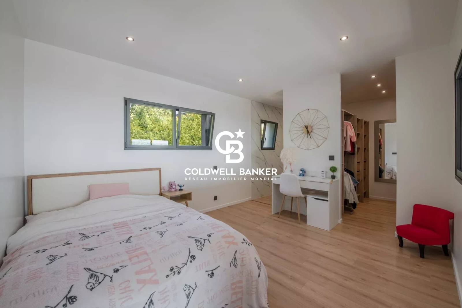 Villa d'exception à vendre à Cranves Sales proche Genève 74380