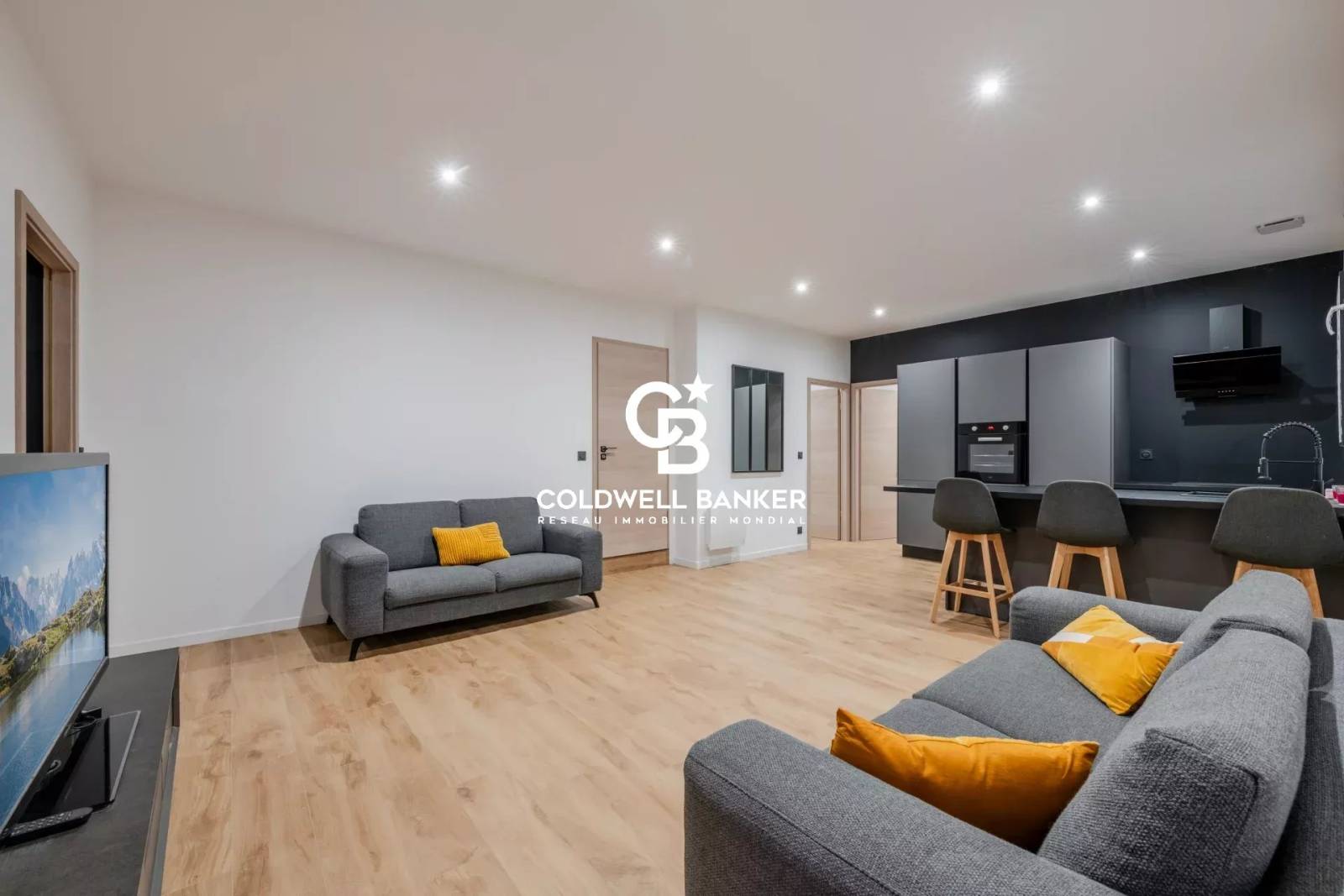 Villa d'exception à vendre à Cranves Sales proche Genève 74380