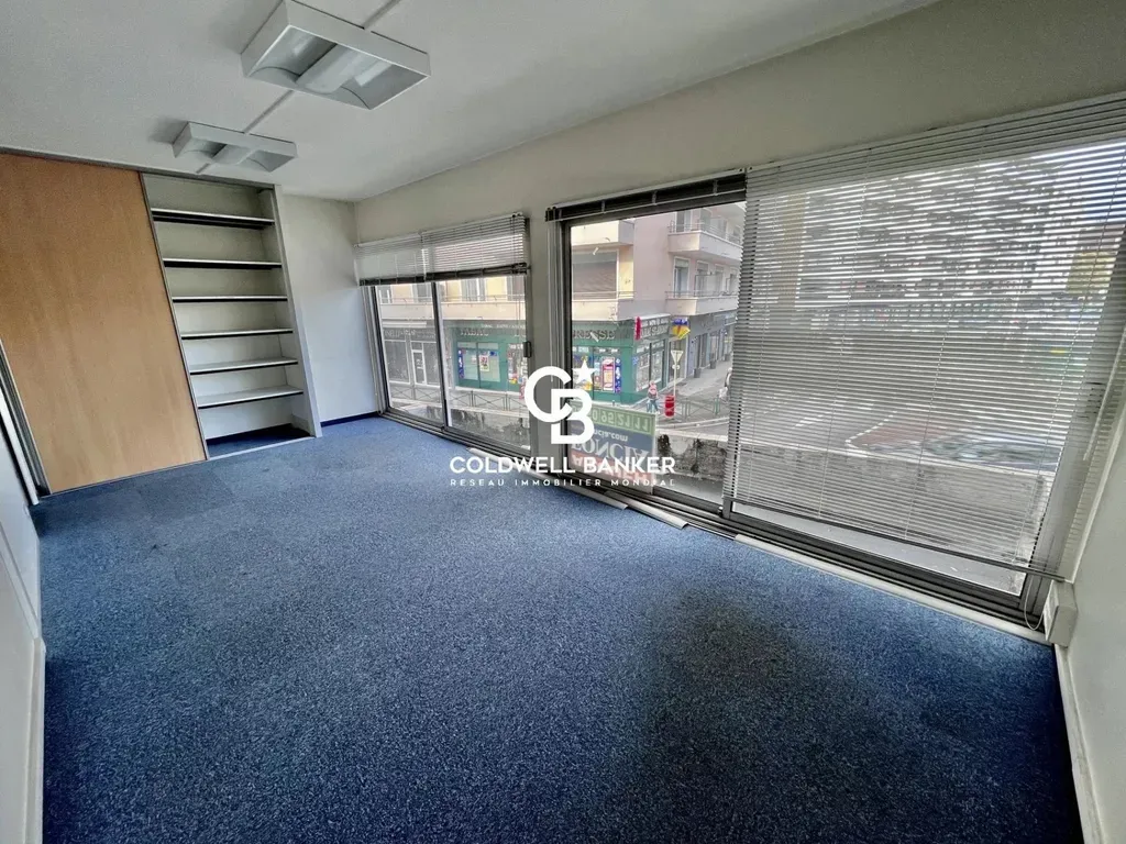 Bureaux centre-ville à Annemasse 74100